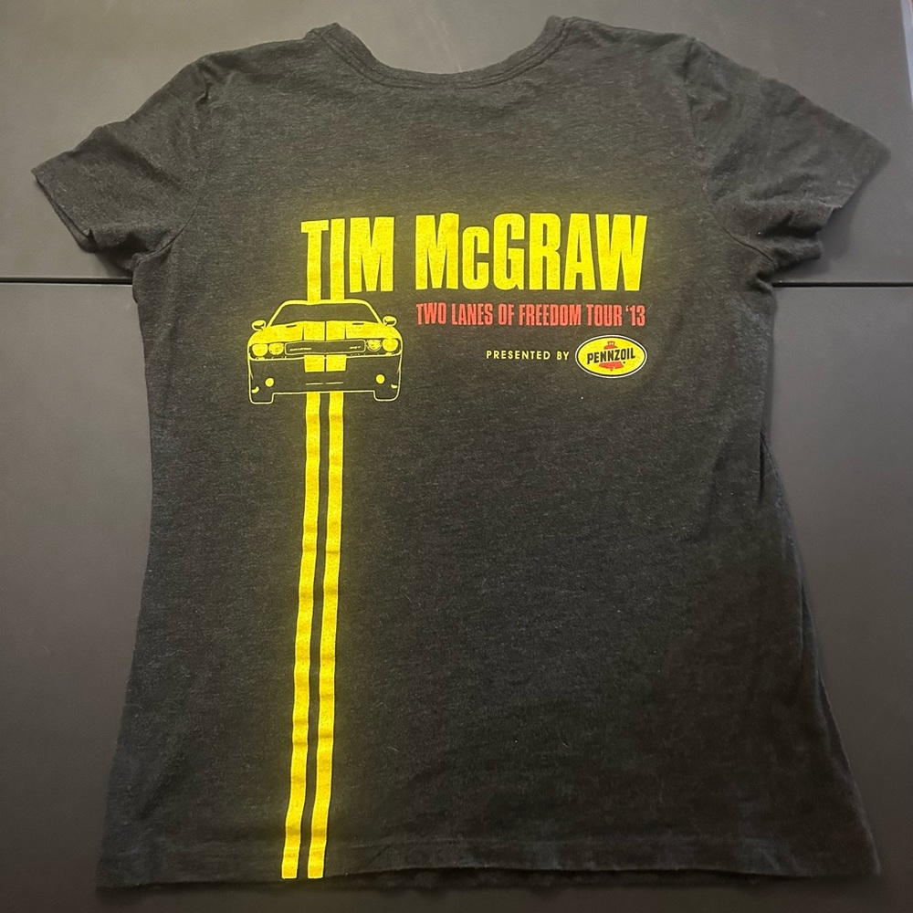 Tim McGraw Two Lanes of Freedom Tour ‘13 VIP t-shirt